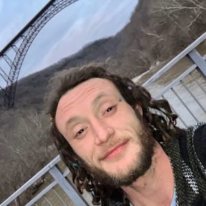 Meet your Posher, Christian